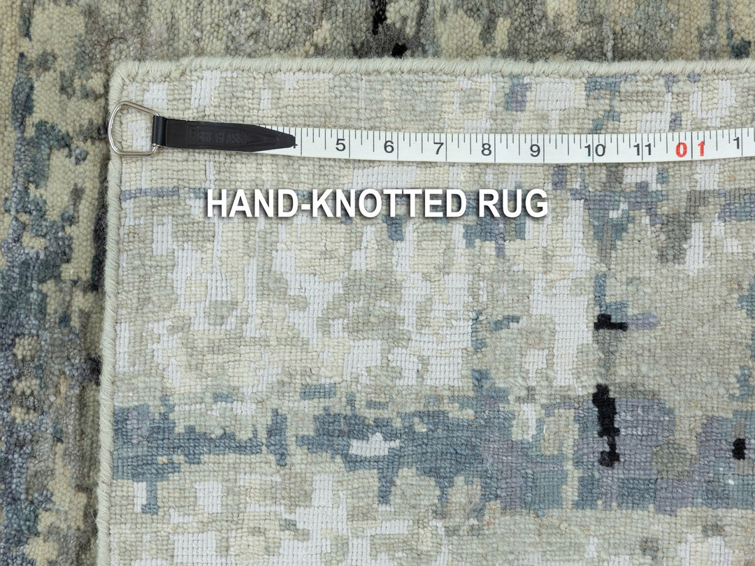2'0" x 2'10" New Hand Knotted Grey Wool & Silk Rectangle Oriental Rug - MOA10258504