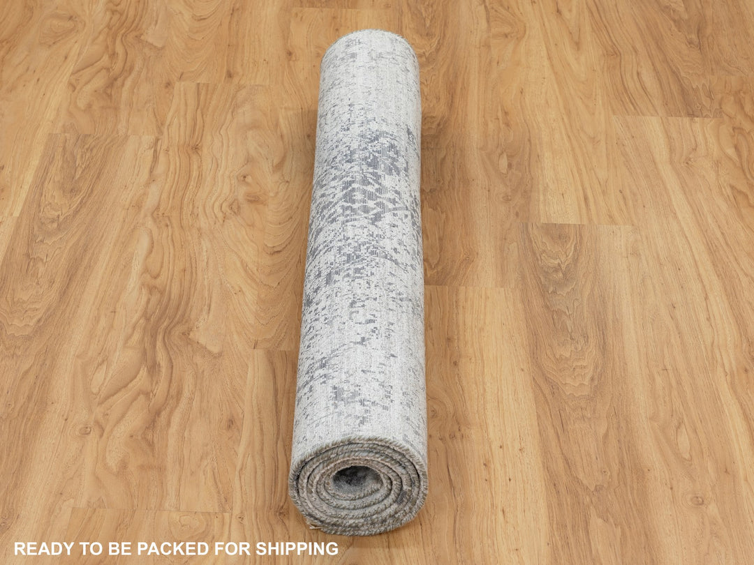 4'1" x 6'0" New Hand Knotted Grey Wool & Pure Silk Rectangle Oriental Rug - MOA10258553