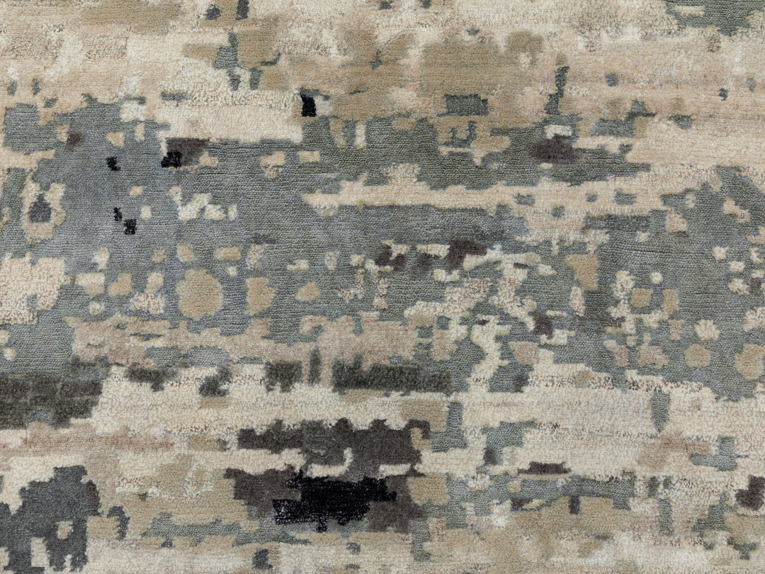 2'8" x 10'3" New Hand Knotted Grey Wool & Silk Runner Oriental Rug - MOA10258566