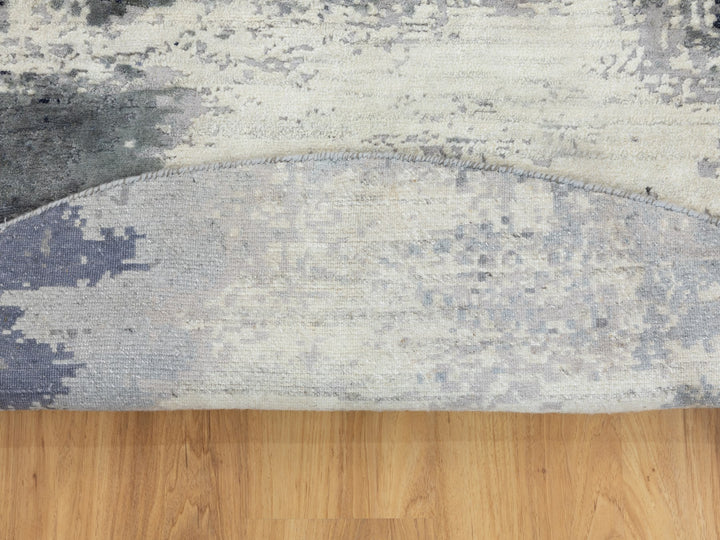 8'0" x 8'0" New Hand Knotted Grey Wool & Silk Round Oriental Rug - MOA10258573