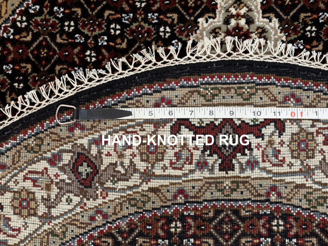 4'0" x 4'1" New Hand Knotted Black Wool Round Oriental Rug - MOA10258685