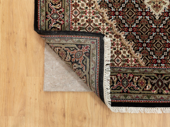 4'0" x 6'0" New Hand Knotted Black Wool Rectangle Oriental Rug - MOA10258701