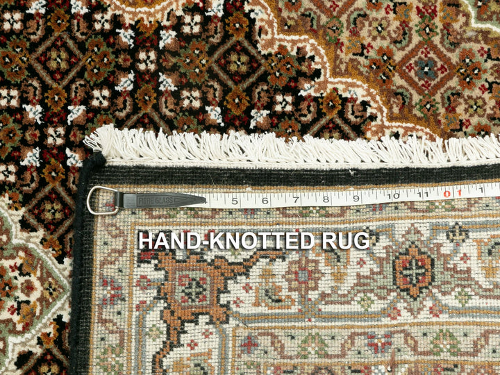 3'1" x 5'6" New Hand Knotted Black Wool Rectangle Oriental Rug - MOA10258776
