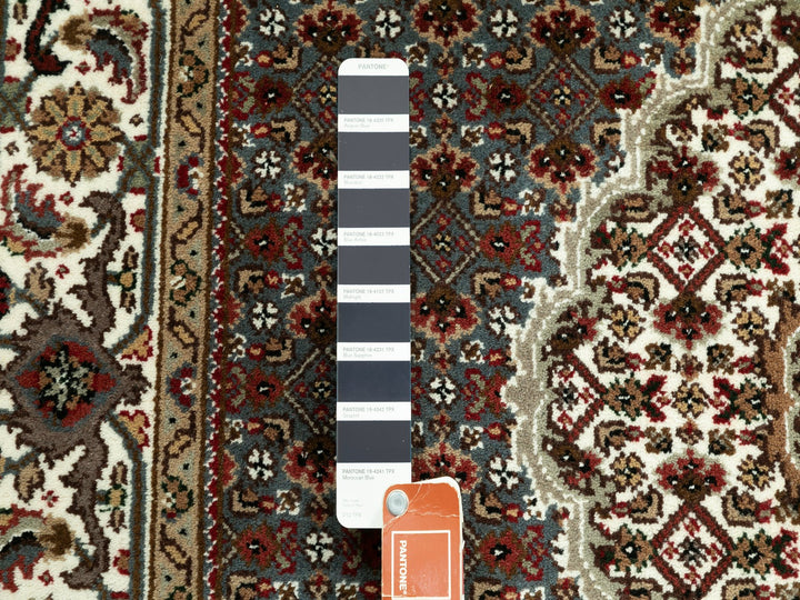 4'1" x 6'0" New Hand Knotted Grey Wool Rectangle Oriental Rug - MOA10258806