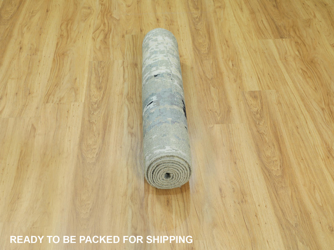 2'8" x 9'9" New Hand Knotted Grey Wool & Silk Runner Oriental Rug - MOA10258875