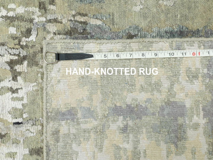 2'8" x 9'9" New Hand Knotted Grey Wool & Silk Runner Oriental Rug - MOA10258875