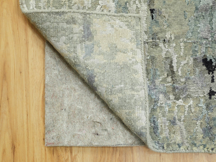 4'0" x 10'0" New Hand Knotted Grey Wool & Silk Runner Oriental Rug - MOA10258880