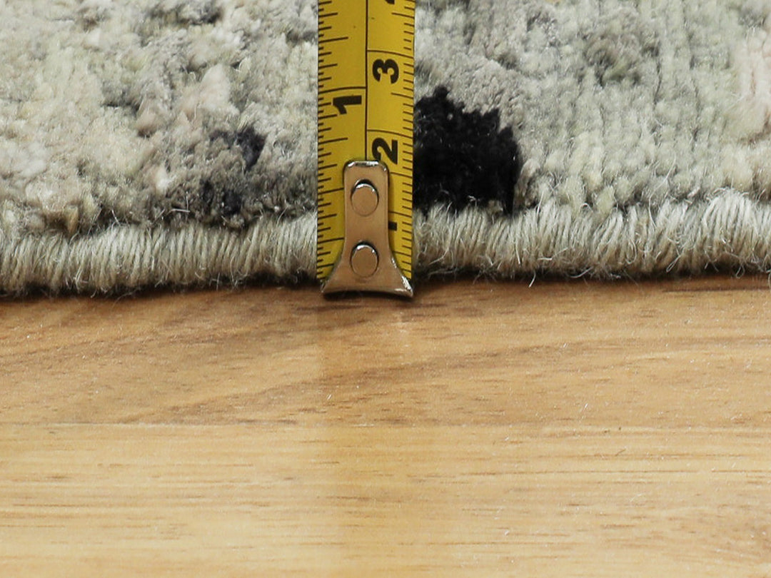 6'0" x 6'0" New Hand Knotted Grey Wool & Silk Round Oriental Rug - MOA10258883