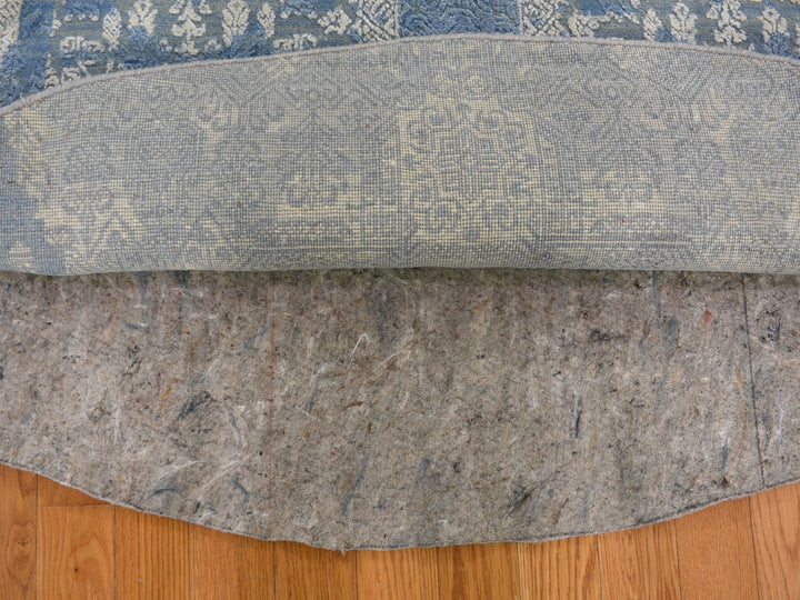 8'1" x 8'1" New Hand Knotted Blue Wool & Pure Silk Round Oriental Rug - MOA10259000