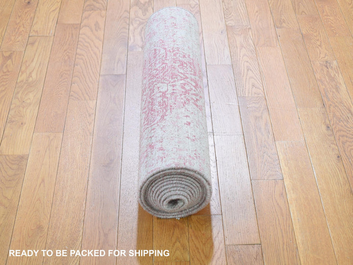 2'8" x 11'10" New Hand Knotted Pink Wool & Silk Runner Oriental Rug - MOA10259204