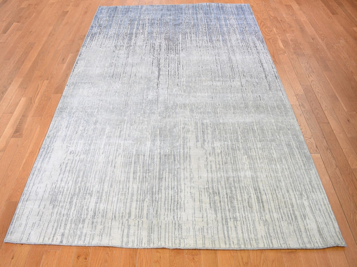 6'0" x 8'10" New Hand Knotted Grey Wool & Pure Silk Rectangle Oriental Rug - MOA10259257