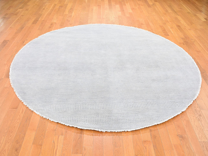 7'10" x 7'10" New Hand Knotted Grey Wool & Silk Round Oriental Rug - MOA10259315