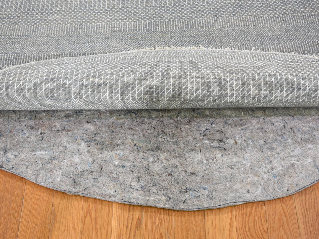 6'0" x 6'0" New Hand Knotted Grey Wool & Silk Round Oriental Rug - MOA10259322