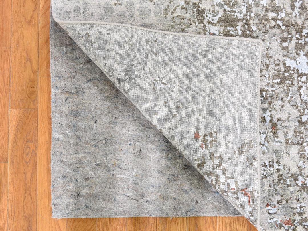 2'6" x 12'1" New Hand Knotted Grey Wool & Silk Runner Oriental Rug - MOA10259349