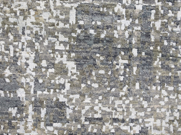 2'5" x 12'1" New Hand Knotted Ivory Wool & Silk Runner Oriental Rug - MOA10259354