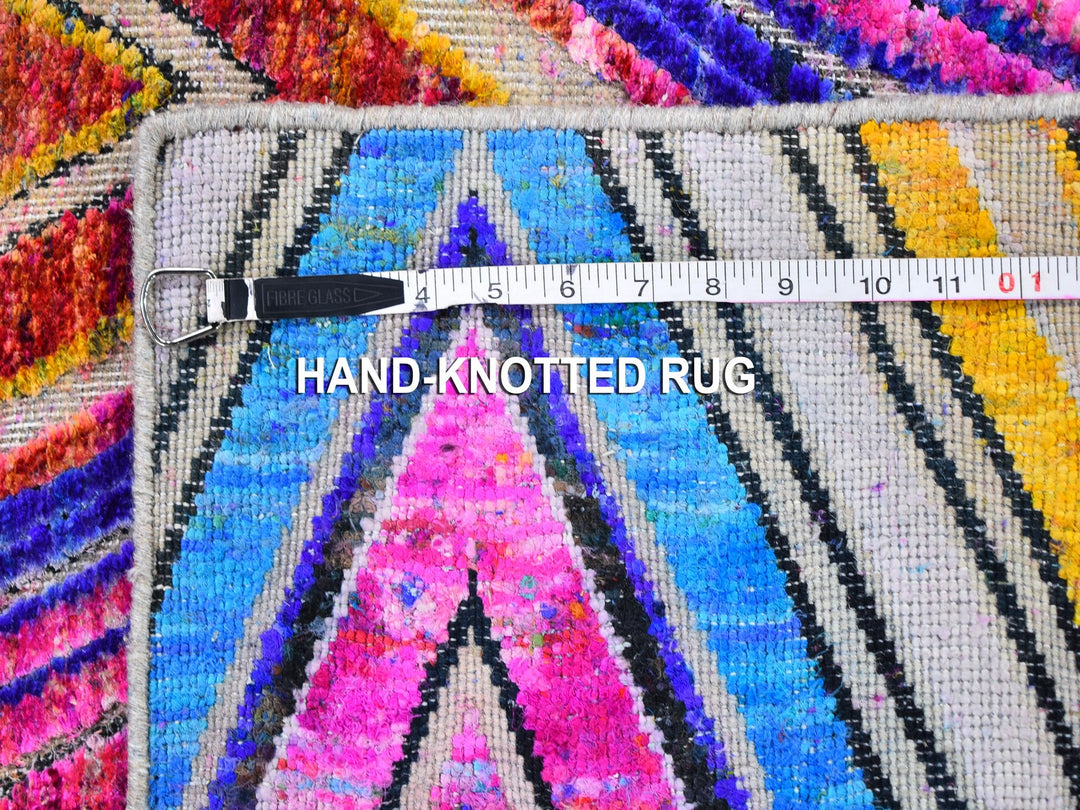 2'0" x 3'0" New Hand Knotted Pink Wool & Silk Rectangle Oriental Rug - MOA10259550