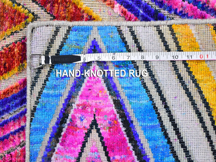2'0" x 3'0" New Hand Knotted Pink Wool & Silk Rectangle Oriental Rug - MOA10259551