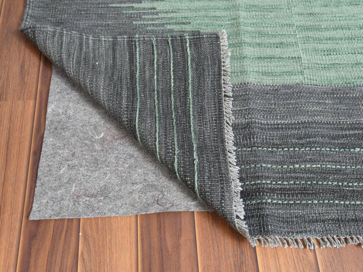 6'1" x 9'1" New Hand Woven Green Wool Rectangle Oriental Rug - MOA10260026