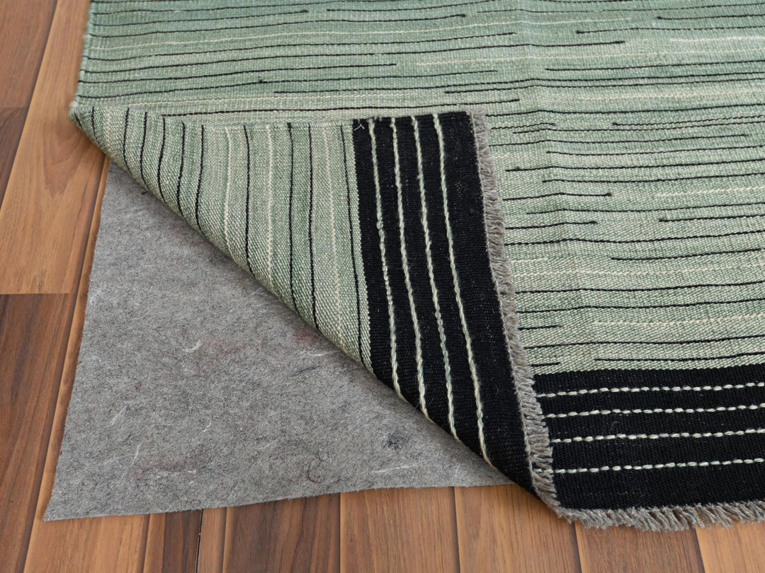 10'2" x 14'0" New Hand Woven Green Wool Rectangle Oriental Rug - MOA10260035