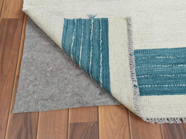 9'5" x 11'9" New Hand Woven Teal Wool Rectangle Oriental Rug - MOA10260058