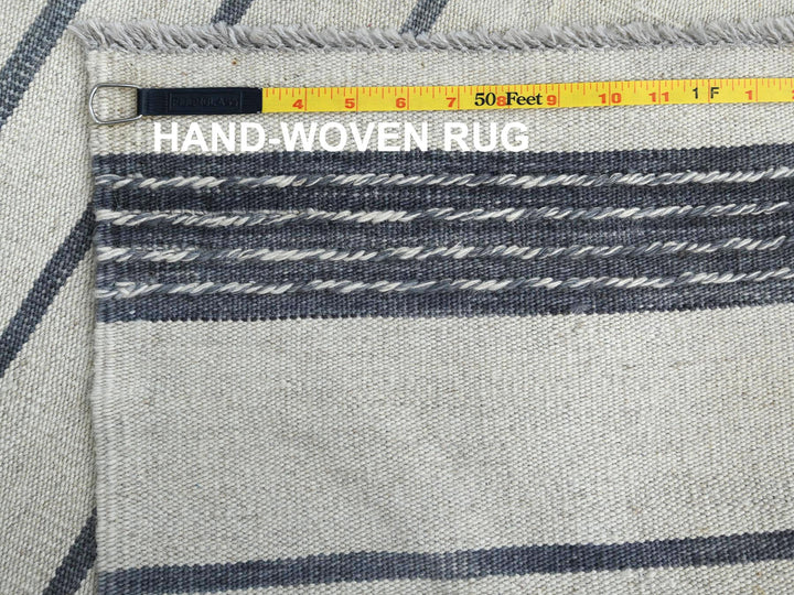 8'2" x 9'10" New Hand Woven Grey Wool Rectangle Oriental Rug - MOA10260121