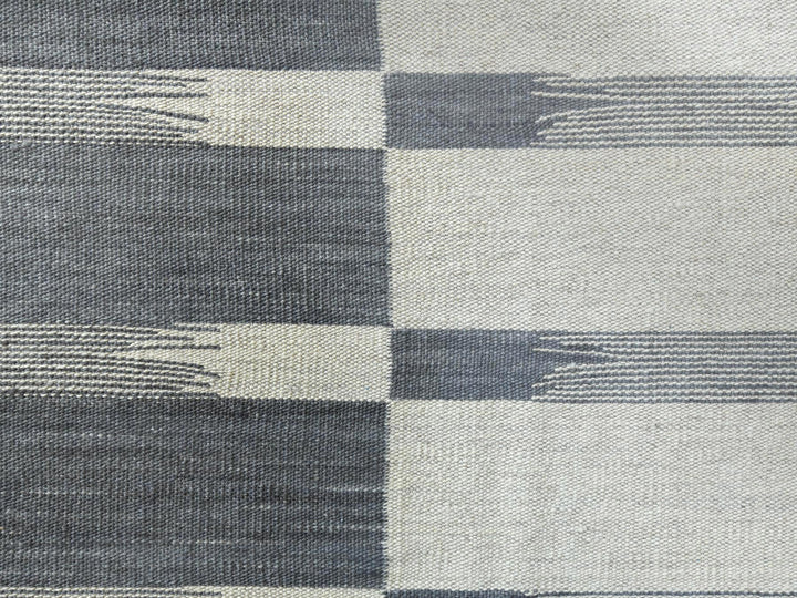 6'5" x 9'0" New Hand Woven Grey Wool Rectangle Oriental Rug - MOA10260123