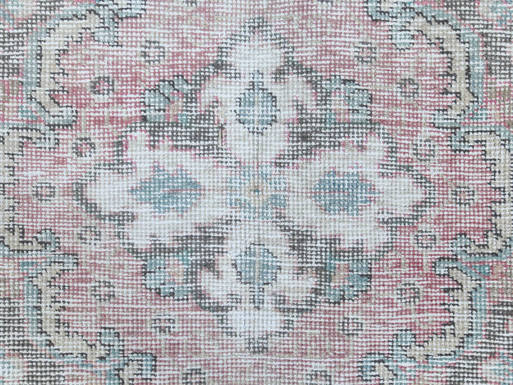 6'8" x 9'8" Vintage Hand Knotted Red Worn Wool Rectangle Oriental Rug - MOA10260183