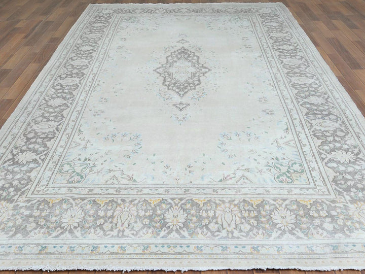 6'9" x 10'10" Vintage Hand Knotted Grey Worn Wool Rectangle Oriental Rug - MOA10261338