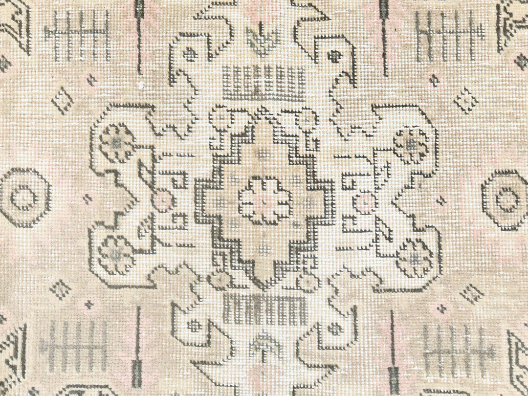 6'3" x 9'0" Vintage Hand Knotted Ivory Worn Wool Rectangle Oriental Rug - MOA10261582