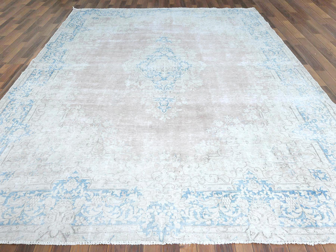 9'8" x 12'9" Vintage Hand Knotted Red Worn Wool Rectangle Oriental Rug - MOA10261728