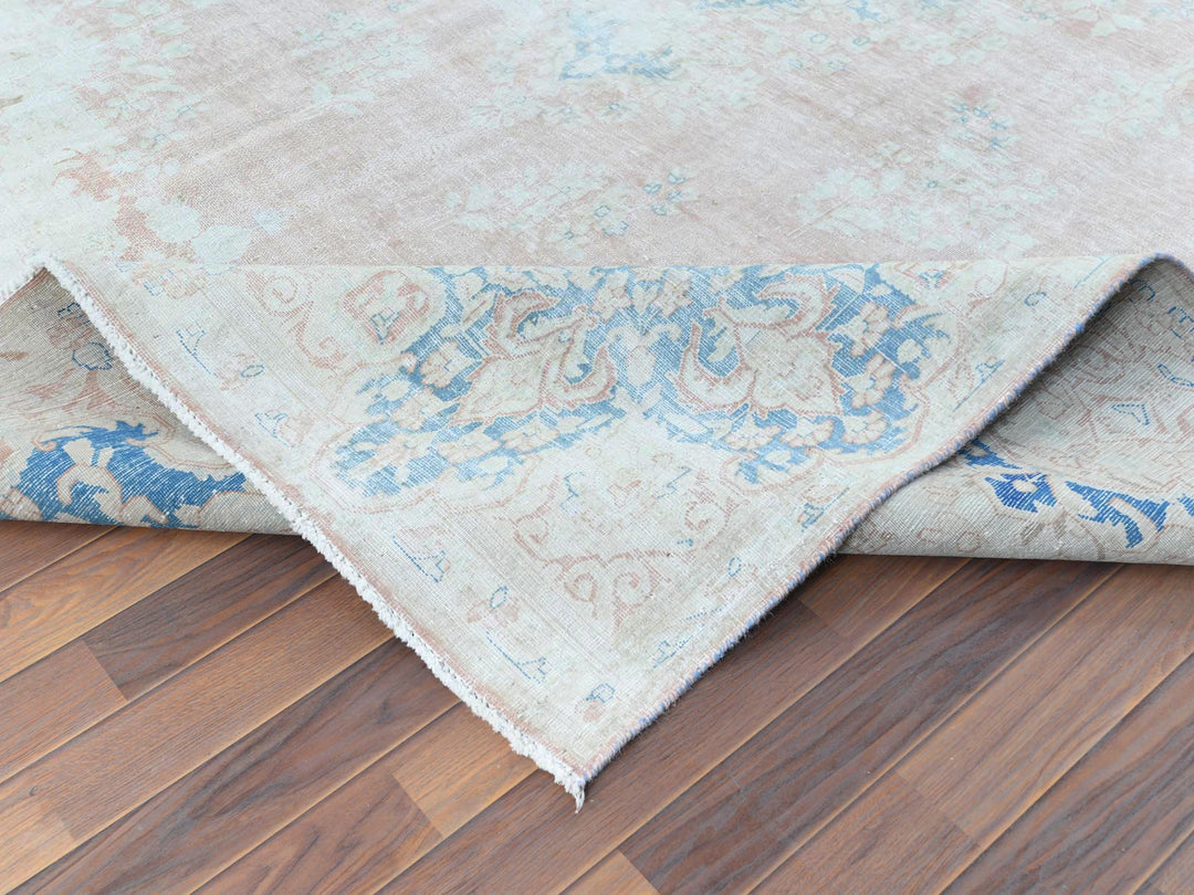 9'9" x 13'3" Vintage Hand Knotted Pink Worn Wool Rectangle Oriental Rug - MOA10261735