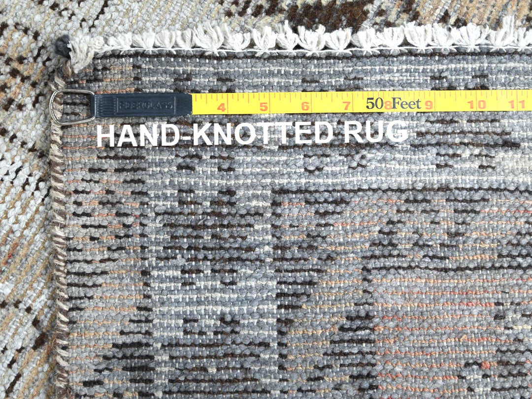 3'10" x 6'0" Vintage Hand Knotted Beige Worn Wool Rectangle Oriental Rug - MOA10261951