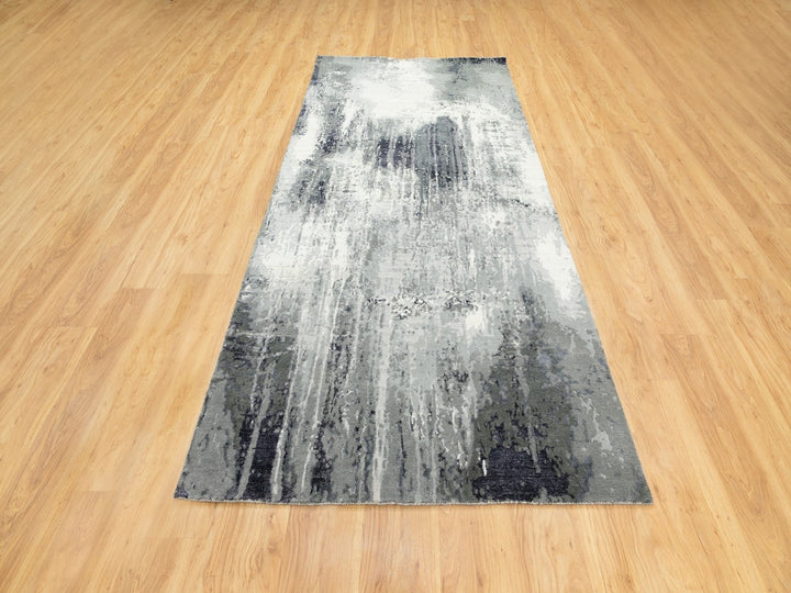 4'3" x 10'0" New Hand Knotted Grey Wool & Silk Runner Oriental Rug - MOA10262024