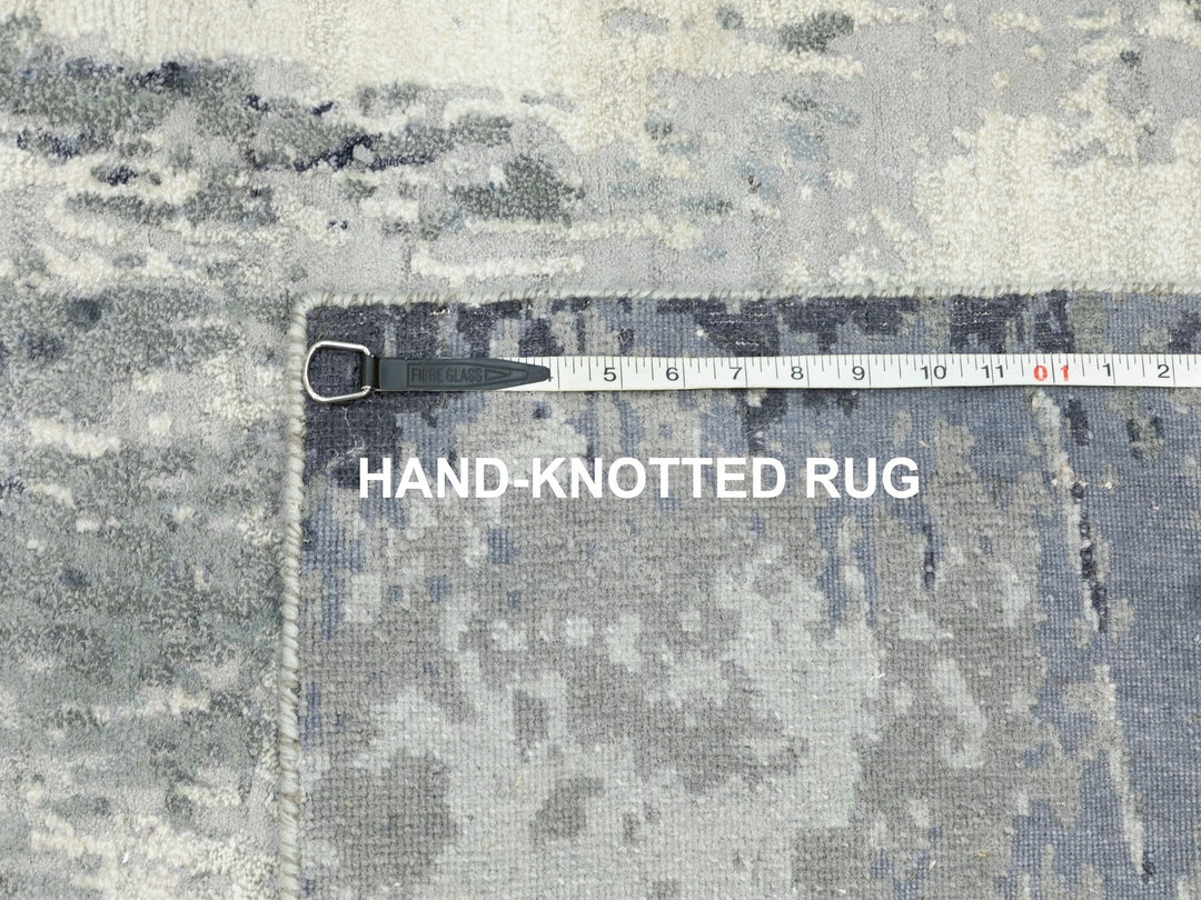 4'3" x 10'0" New Hand Knotted Grey Wool & Silk Runner Oriental Rug - MOA10262024