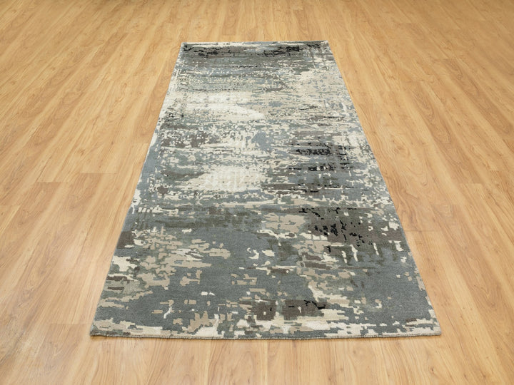 4'1" x 10'0" New Hand Knotted Grey Wool & Silk Runner Oriental Rug - MOA10262025
