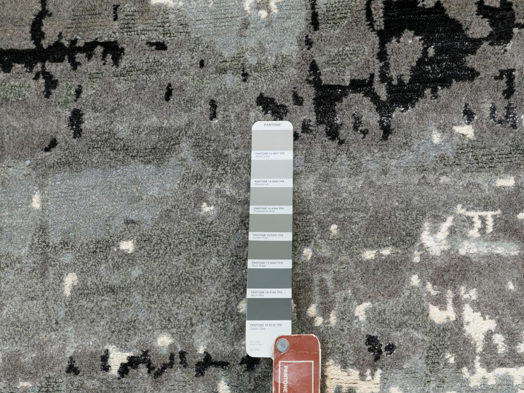 4'1" x 10'0" New Hand Knotted Grey Wool & Silk Runner Oriental Rug - MOA10262025