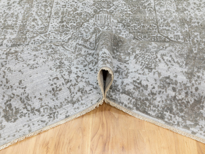 6'0" x 9'0" New Hand Knotted Grey Wool & Pure Silk Rectangle Oriental Rug - MOA10262057