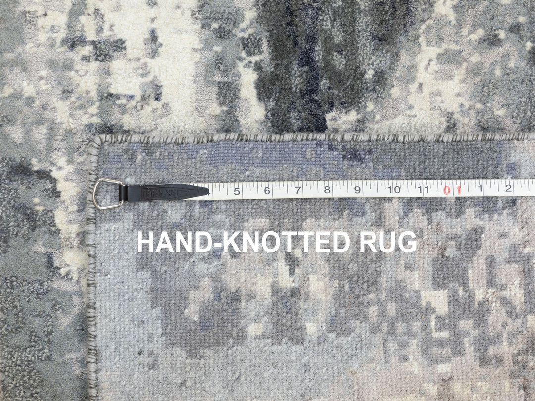2'5" x 8'0" New Hand Knotted Ivory Wool & Silk Runner Oriental Rug - MOA10262070