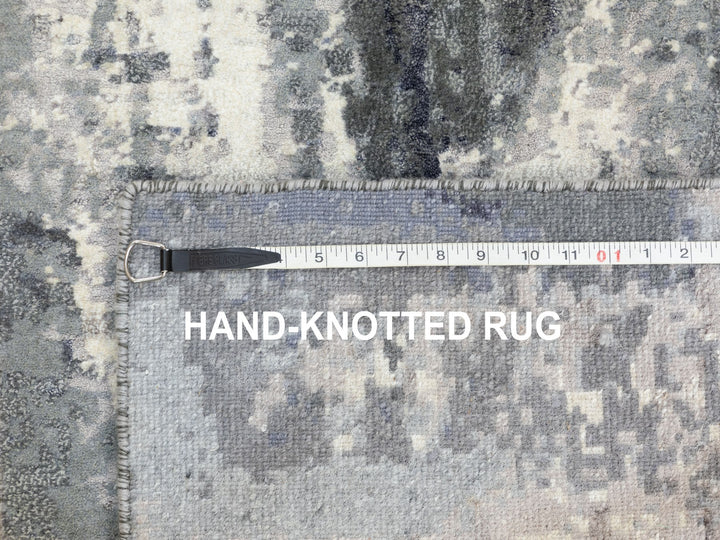 2'5" x 8'0" New Hand Knotted Ivory Wool & Silk Runner Oriental Rug - MOA10262070
