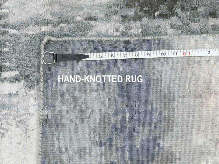 2'6" x 10'0" New Hand Knotted Ivory Wool & Silk Runner Oriental Rug - MOA10262071
