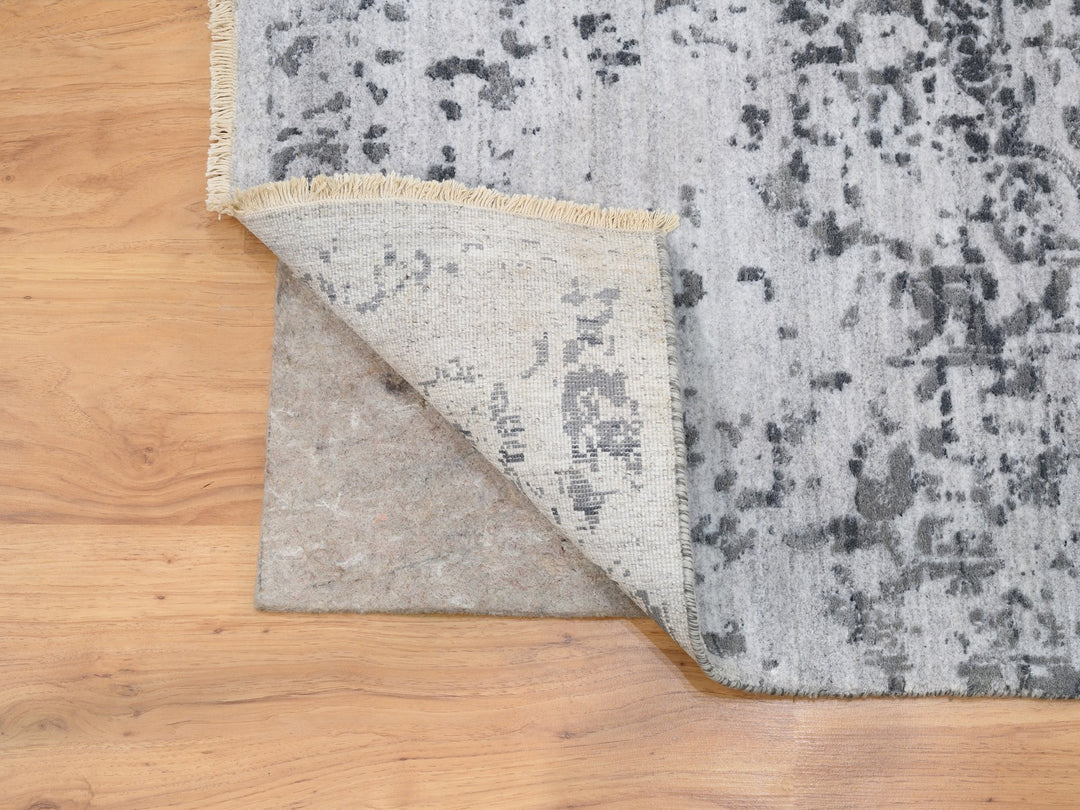 6'1" x 9'2" New Hand Knotted Grey Wool & Pure Silk Rectangle Oriental Rug - MOA10262094