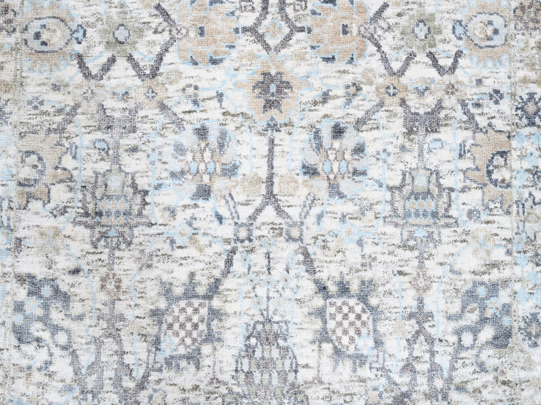 2'6" x 8'2" New Hand Knotted Ivory Wool & Silk Runner Oriental Rug - MOA10262289