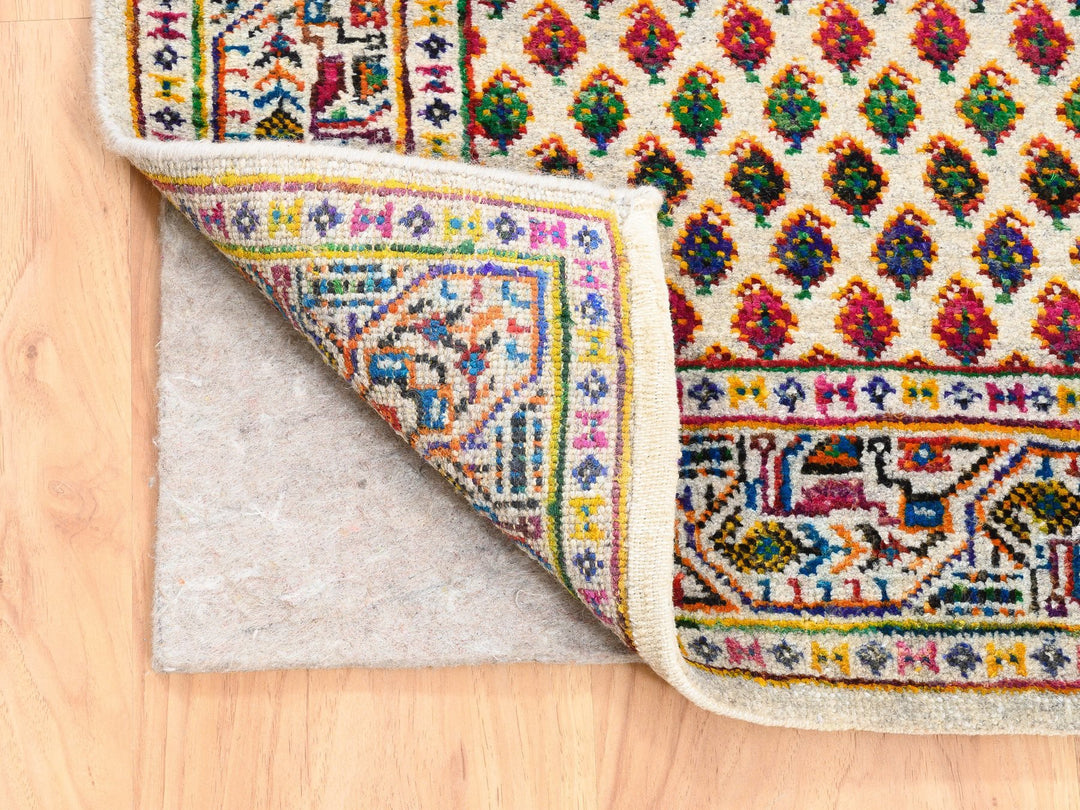 2'7" x 8'1" New Hand Knotted Beige Wool & Sari Silk Runner Oriental Rug - MOA10262331