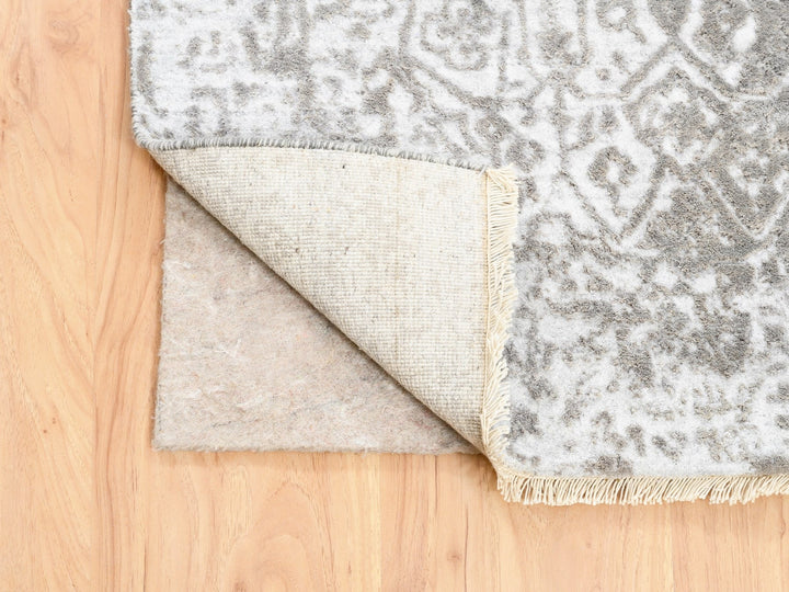 2'7" x 10'0" New Hand Knotted Grey Wool & Pure Silk Runner Oriental Rug - MOA10262361