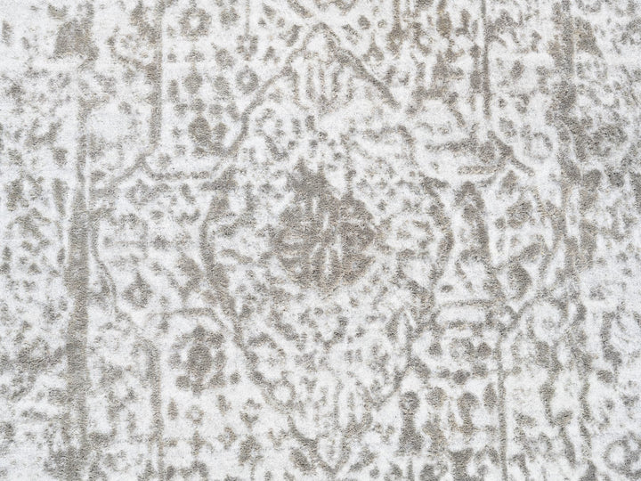 2'7" x 10'0" New Hand Knotted Grey Wool & Pure Silk Runner Oriental Rug - MOA10262361