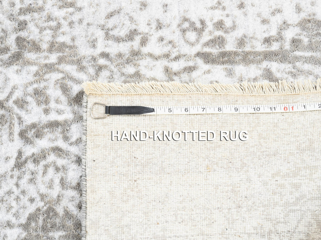 2'7" x 10'0" New Hand Knotted Grey Wool & Pure Silk Runner Oriental Rug - MOA10262361