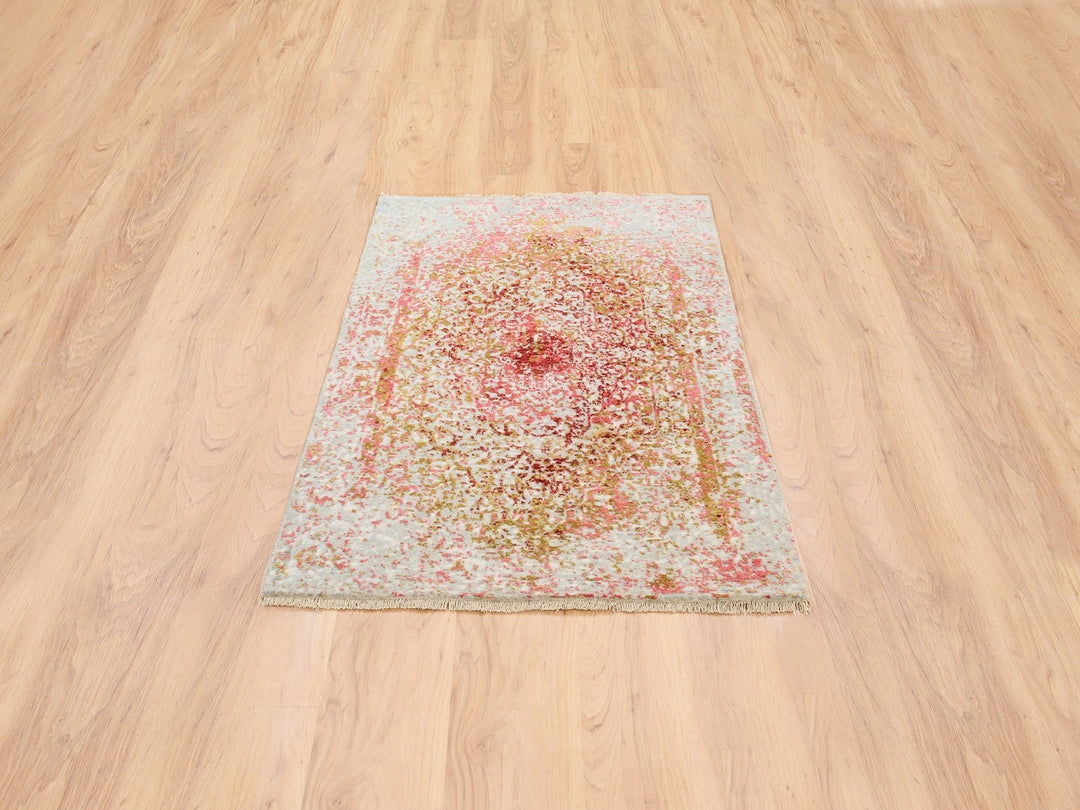 3'1" x 4'10" New Hand Knotted Ivory Wool & Pure Silk Rectangle Oriental Rug - MOA10262372