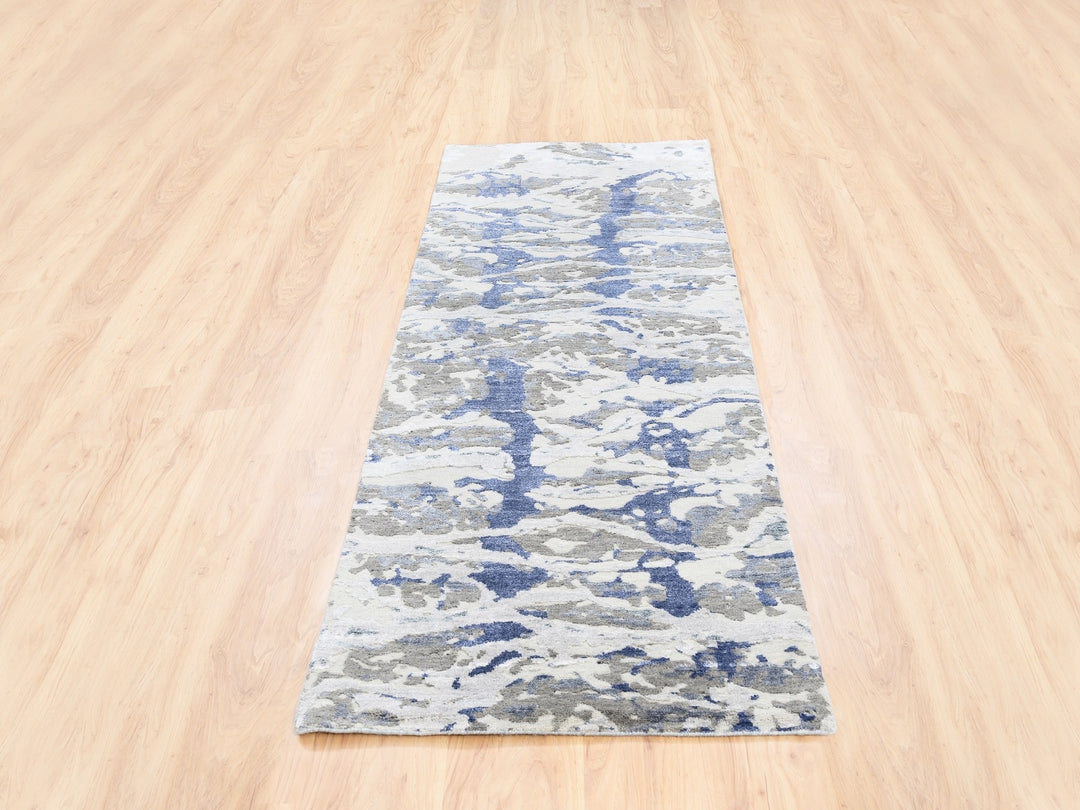 2'7" x 8'0" New Hand Knotted Grey Wool & Silk Runner Oriental Rug - MOA10262434