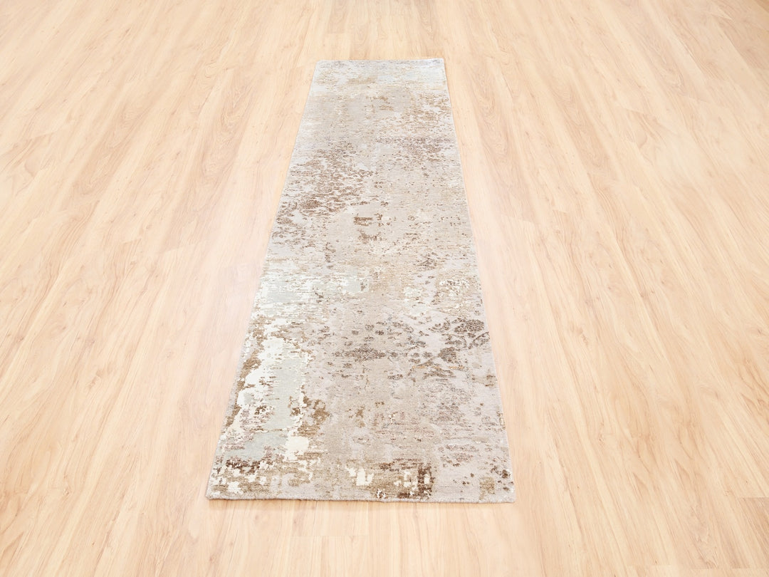 2'9" x 10'0" New Hand Knotted Beige Wool & Silk Runner Oriental Rug - MOA10262437