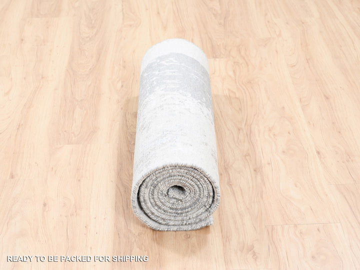 2'9" x 10'0" New Hand Knotted Grey Wool & Silk Runner Oriental Rug - MOA10262438